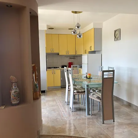 Sun & Fun Apartament Pula