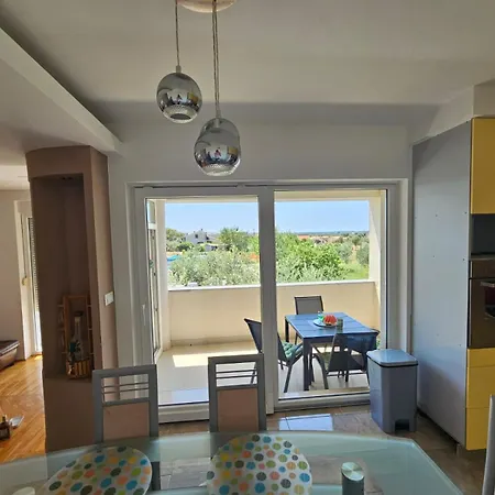 Sun & Fun Apartment *